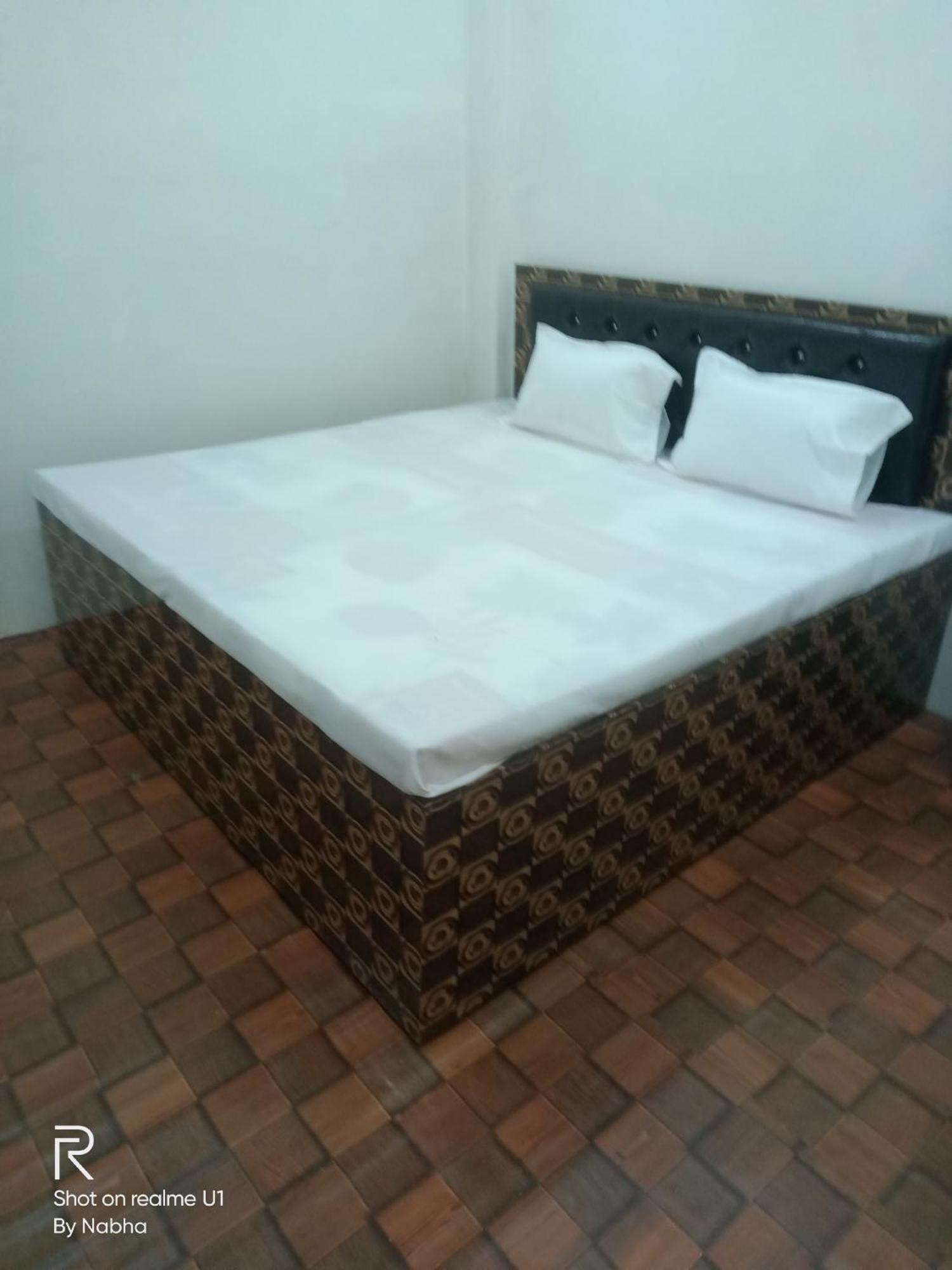 Shivaay Home Stay Varanasi Exterior photo