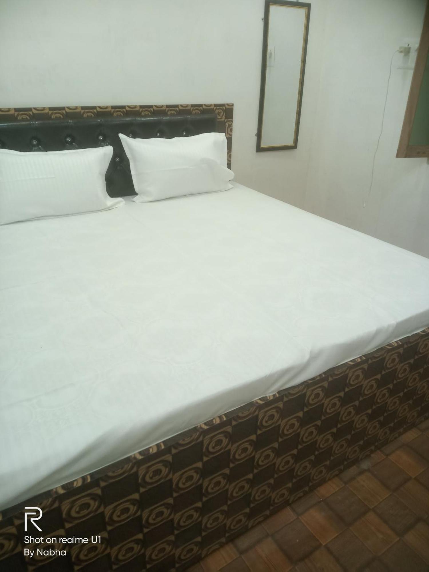 Shivaay Home Stay Varanasi Exterior photo