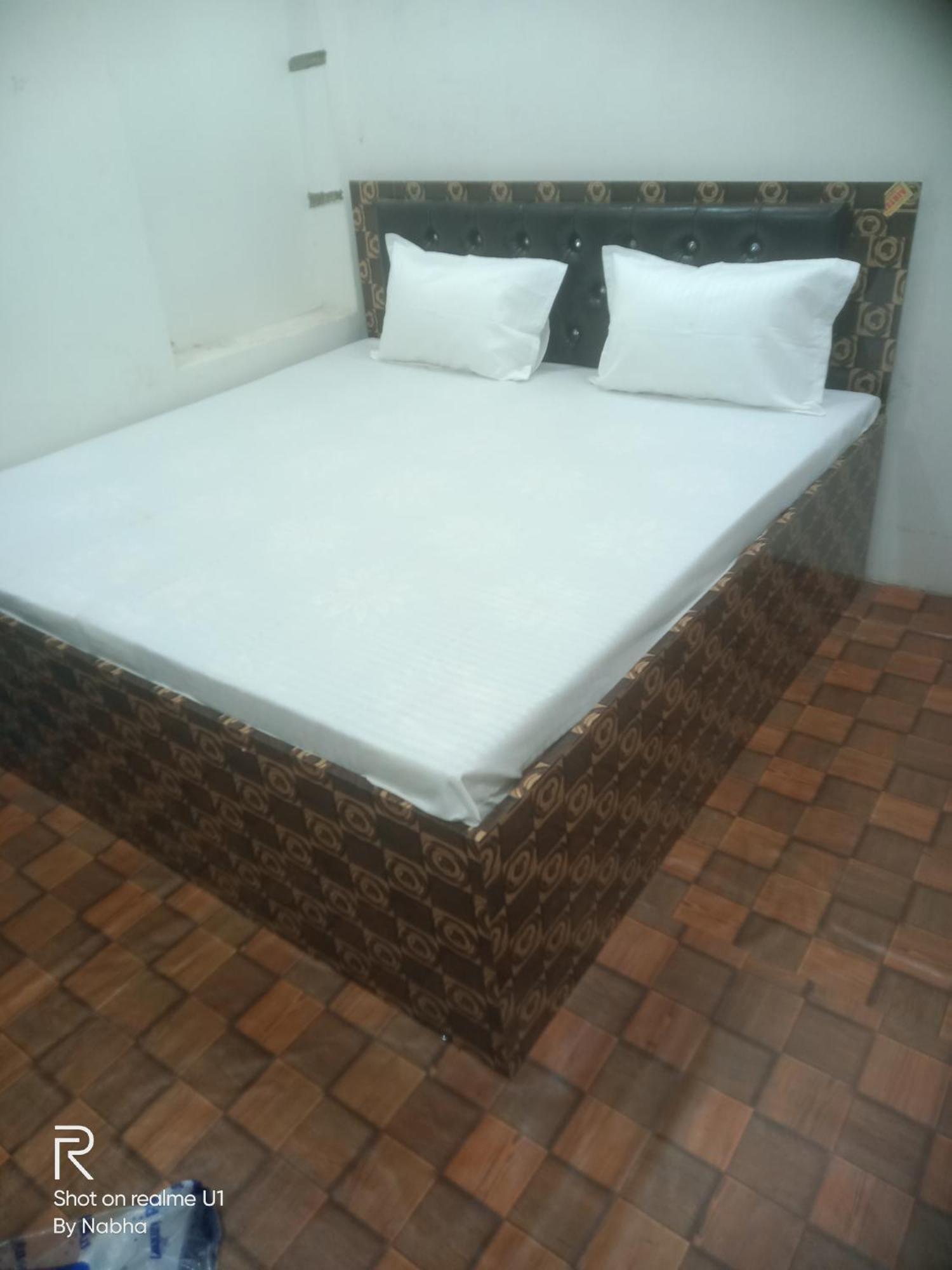 Shivaay Home Stay Varanasi Exterior photo
